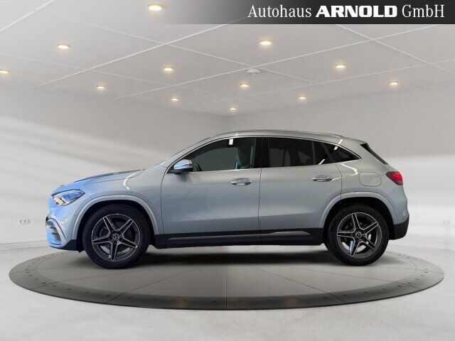 MERCEDES-BENZ GLA 200 AMG-Line Ansicht 2 für Fahrzeugdetailseite