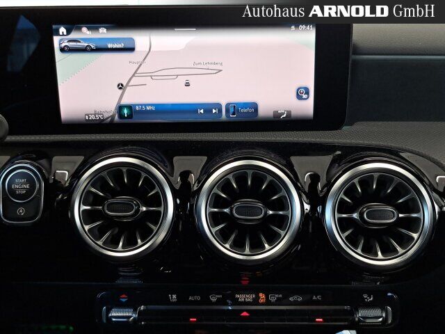 MERCEDES-BENZ A 220 d AMG-Line Ansicht 10 für Fahrzeugdetailseite