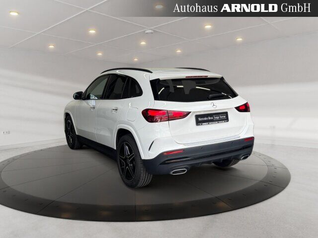 MERCEDES-BENZ GLA 220 4M AMG-Line Ansicht 3 für Fahrzeugdetailseite