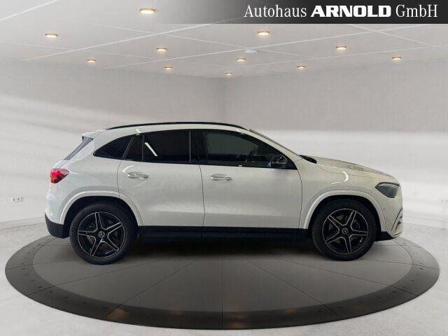 MERCEDES-BENZ GLA 220 4M AMG-Line Ansicht 5 für Fahrzeugdetailseite