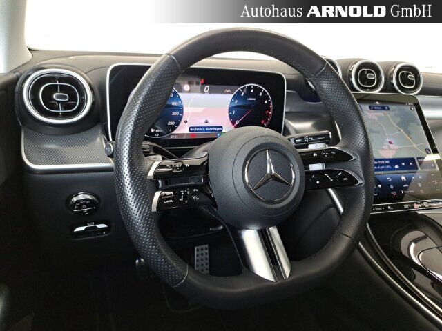 MERCEDES-BENZ GLC 200 4M Coupé AMG-Line Ansicht 9 für Fahrzeugdetailseite