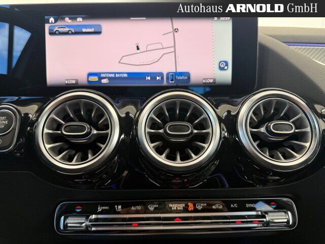 MERCEDES-BENZ GLA 250 4M AMG-Line Ansicht 10 für Fahrzeugdetailseite