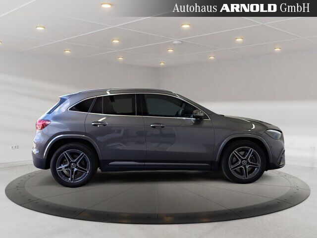 MERCEDES-BENZ GLA 250 4M AMG-Line Ansicht 5 für Fahrzeugdetailseite