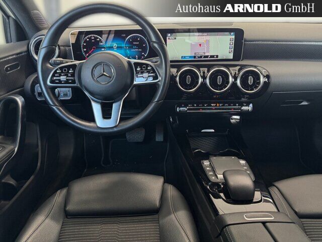 MERCEDES-BENZ A 220 4M Progressive Ansicht 8 für Fahrzeugdetailseite