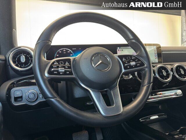 MERCEDES-BENZ A 220 4M Progressive Ansicht 9 für Fahrzeugdetailseite
