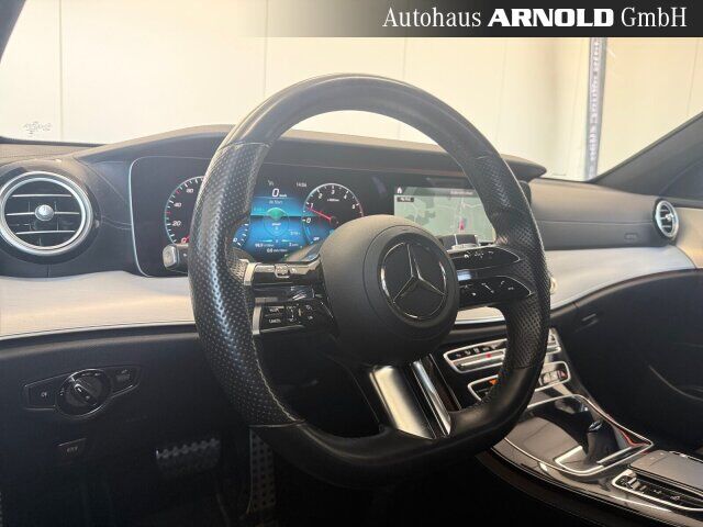 MERCEDES-BENZ E 300 T de AMG-Line Ansicht 8 für Fahrzeugdetailseite