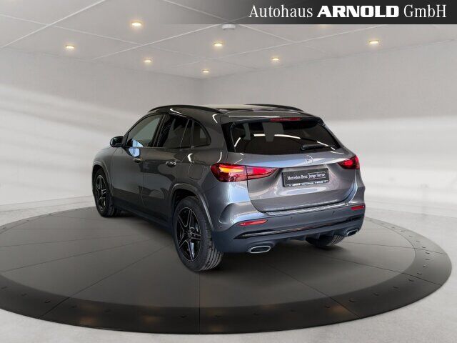 MERCEDES-BENZ GLA 220 4M AMG-Line Ansicht 3 für Fahrzeugdetailseite
