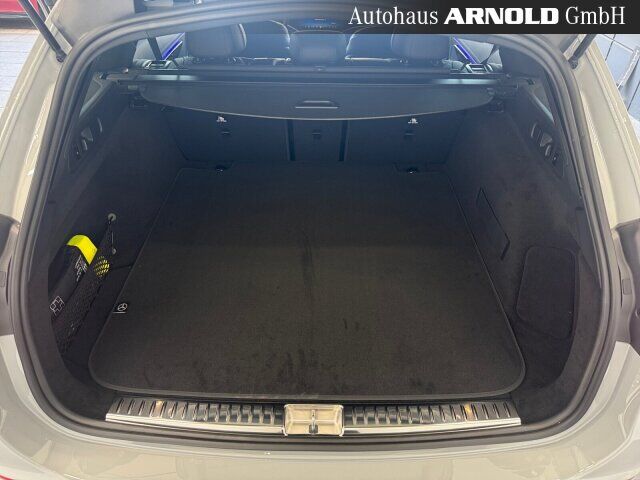 MERCEDES-BENZ E 450 T d 4M AMG-Line Ansicht 15 für Fahrzeugdetailseite