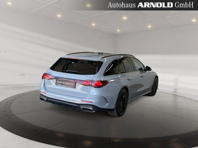 MERCEDES-BENZ E 450 T d 4M AMG-Line Ansicht 4 für Fahrzeugdetailseite