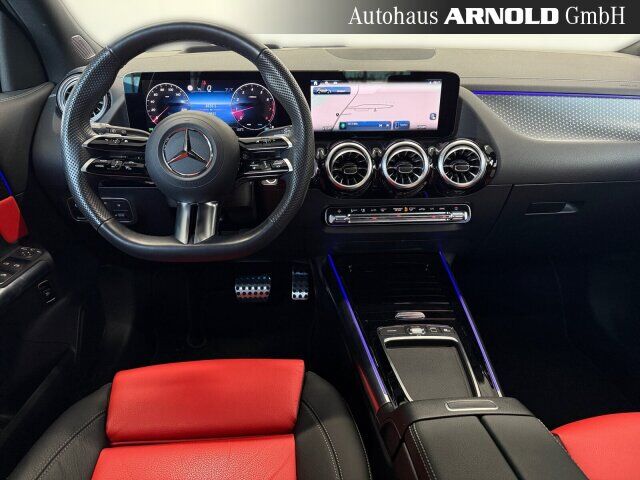MERCEDES-BENZ GLA 250 4M AMG-Line Ansicht 8 für Fahrzeugdetailseite