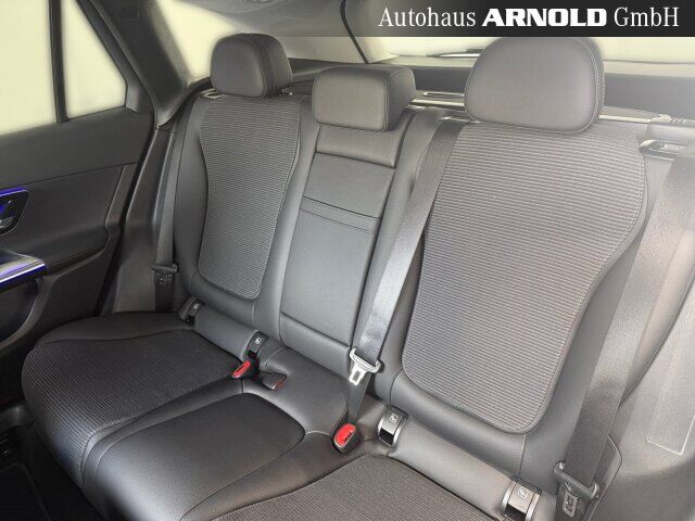 MERCEDES-BENZ GLC 200 4M Avantgarde Ansicht 13 für Fahrzeugdetailseite