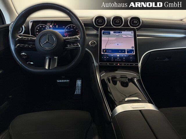 MERCEDES-BENZ GLC 200 4M Coupé AMG-Line Ansicht 8 für Fahrzeugdetailseite