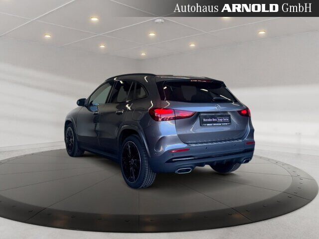MERCEDES-BENZ GLA 220 4M AMG-Line Ansicht 3 für Fahrzeugdetailseite