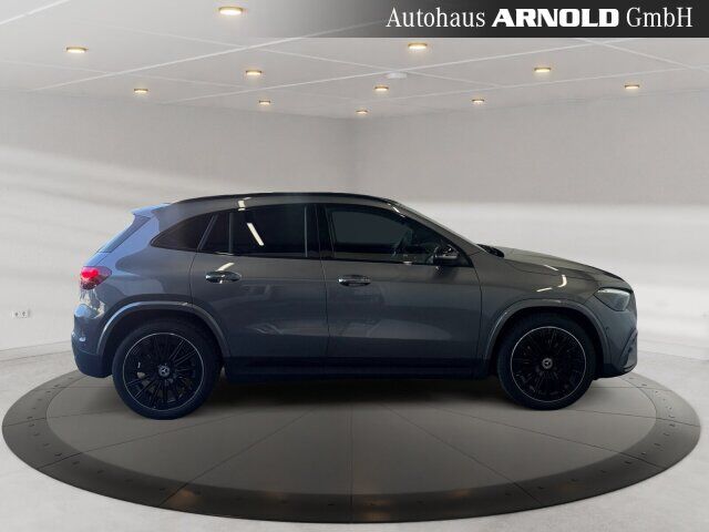 MERCEDES-BENZ GLA 220 4M AMG-Line Ansicht 5 für Fahrzeugdetailseite