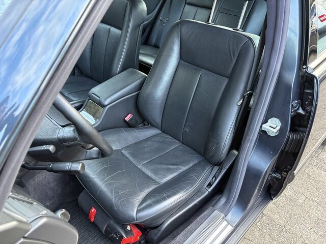 MERCEDES-BENZ E 280 Avantgarde * Leder * Xenon * PDC