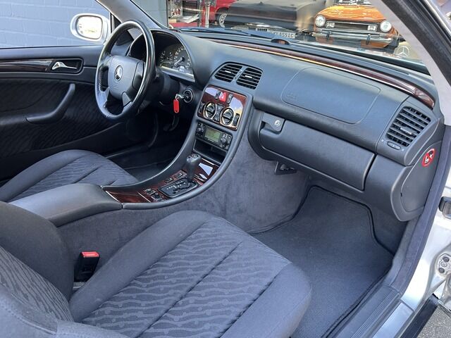 MERCEDES-BENZ CLK 200 Elegance Automatik * Youngtimer * 1. Hd.