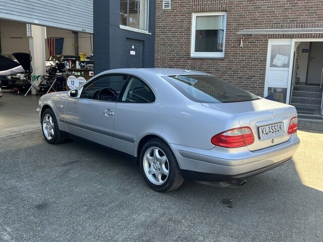 MERCEDES-BENZ CLK 200 Elegance Automatik * Youngtimer * 1. Hd.