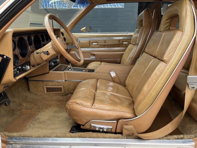 PONTIAC ANDERE Grand Prix 5,0 V 8 * Schweizer Fahrzeug