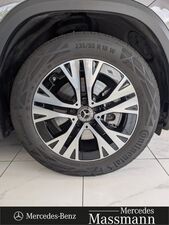 MERCEDES-BENZ GLA 220 d 4MATIC