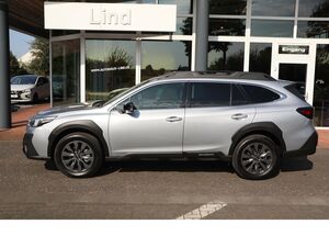 SUBARU OUTBACK Active Black Edition...