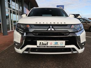 MITSUBISHI Outlander PHEV Top 4WD...
