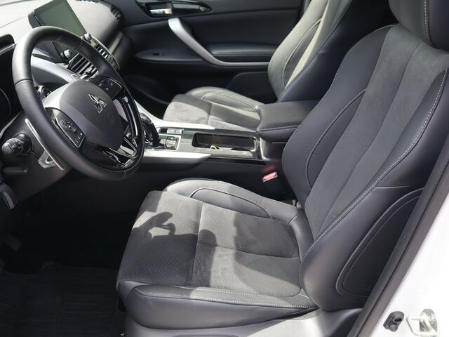 MITSUBISHI Eclipse Cross Plus Hybrid 4WD LED,PDC,ACAA,SHZ,UVM...... Ansicht 13 für Fahrzeugdetailseite