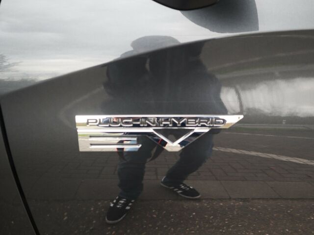 MITSUBISHI Outlander 2.4 PHEV S-AWC Diamant... Ansicht 11 für Fahrzeugdetailseite