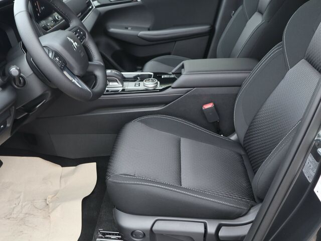 MITSUBISHI Outlander 2.4 PHEV S-AWC Diamant... Ansicht 13 für Fahrzeugdetailseite