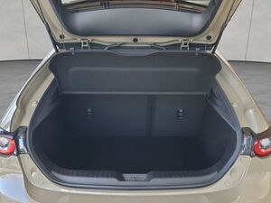 MAZDA 3 e-SKYACTIV-G 140 M HYBRID Aut. NAGISA 3