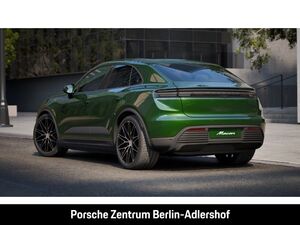 PORSCHE Macan Luftfederung PASM BOSE Panoramadach 22Zoll