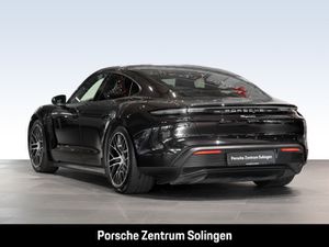 PORSCHE Taycan Bose Panoramdach Sport Chrono Paket