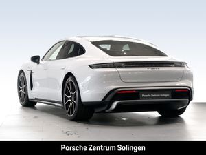 PORSCHE Taycan 4 Black Edition PANO SportDesign 21