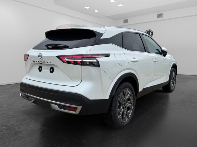 NISSAN Qashqai Tekna 1.3 DIG-T X-Tronic Pano-Dach Bose-Sound Leder el.Sitzverstellung Ansicht 5 für Fahrzeugdetailseite