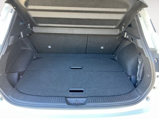 NISSAN Qashqai Tekna e-Power MY22 1.5 VC-T e-POWER Around View Head-UP Ansicht 12 für Fahrzeugdetailseite