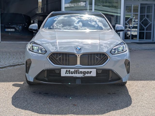BMW 220 d GC. M Sport HUD ACC SurrView H/K Komfz.AHK Sportpaket Bluetooth Navi LED Klima PDC el. Fenster Ansicht 3 für Fahrzeugdetailseite
