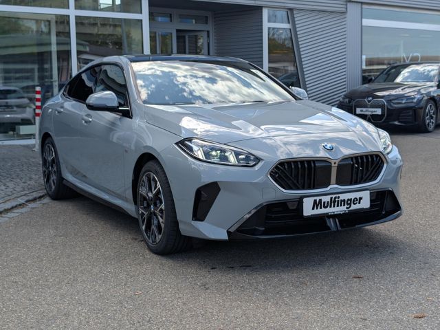 BMW 220 d GC. M Sport HUD ACC SurrView H/K Komfz.AHK Sportpaket Bluetooth Navi LED Klima PDC el. Fenster Ansicht 4 für Fahrzeugdetailseite