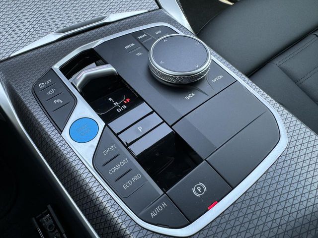 BMW i4 eDrive35 M Sport HUD ACC SuView Lenkradh.H/K Sportpaket Bluetooth Navi LED Vollleder Klima Standh Ansicht 10 für Fahrzeugdetailseite