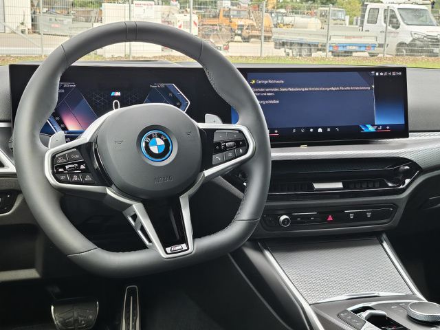 BMW 330 e xDr Lim.M Pro HUD ACC SuView Lenkh.AHK 19 Sportpaket Bluetooth Navi LED Vollleder Klima Standhz Ansicht 11 für Fahrzeugdetailseite