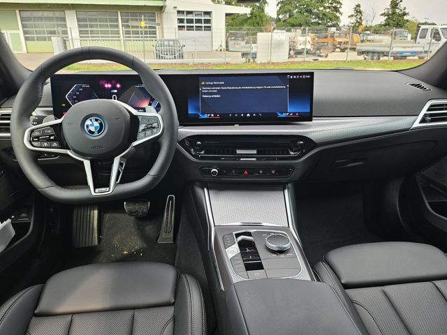 BMW 330 e xDr Lim.M Pro HUD ACC SuView Lenkh.AHK 19 Sportpaket Bluetooth Navi LED Vollleder Klima Standhz Ansicht 13 für Fahrzeugdetailseite