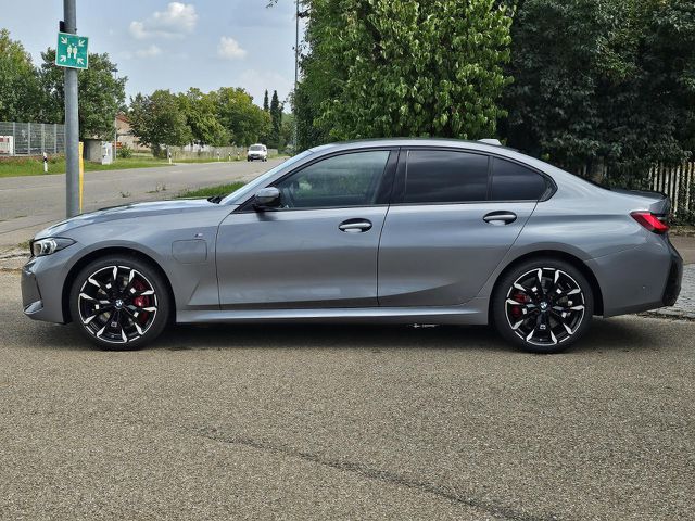 BMW 330 e xDr Lim.M Pro HUD ACC SuView Lenkh.AHK 19 Sportpaket Bluetooth Navi LED Vollleder Klima Standhz Ansicht 5 für Fahrzeugdetailseite