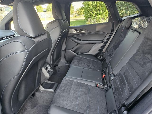 BMW 218 Active Tourer 218i AT. M Sport ACC HUD SurrView H/K Aktivs.AHK Sportpaket Bluetooth Navi LED Klima PDC el. Fenster Ansicht 13 für Fahrzeugdetailseite