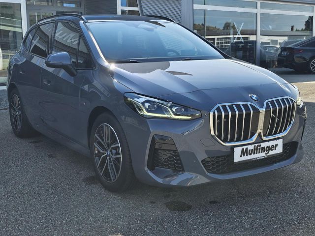 BMW 218 Active Tourer 218i AT. M Sport ACC HUD SurrView H/K Aktivs.AHK Sportpaket Bluetooth Navi LED Klima PDC el. Fenster Ansicht 8 für Fahrzeugdetailseite