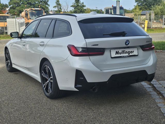 BMW 330 e xDr.T. M Pro HUD ACC SuView Ad-LED H/K AHK Sportpaket Bluetooth Navi Vollleder Klima Standhzg P Ansicht 4 für Fahrzeugdetailseite