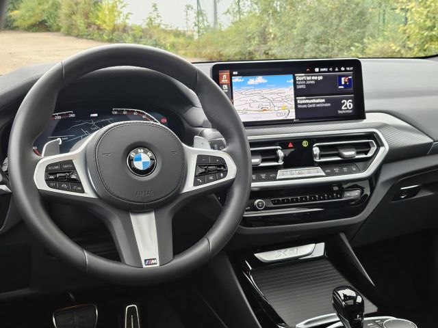 BMW X3 x30i M Sport ACC HUD Kamera Laser PanoD.AHK Sportpaket Bluetooth Navi Vollleder Klima Aktivlenkun Ansicht 13 für Fahrzeugdetailseite