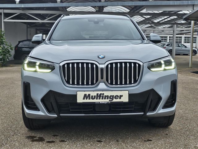 BMW X3 x30i M Sport ACC HUD Kamera Laser PanoD.AHK Sportpaket Bluetooth Navi Vollleder Klima Aktivlenkun Ansicht 3 für Fahrzeugdetailseite