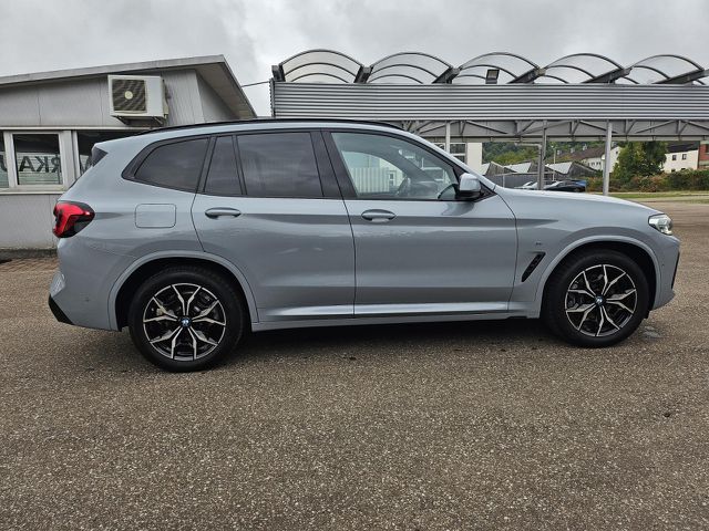 BMW X3 x30i M Sport ACC HUD Kamera Laser PanoD.AHK Sportpaket Bluetooth Navi Vollleder Klima Aktivlenkun Ansicht 6 für Fahrzeugdetailseite