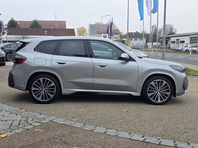 BMW iX1 x30 M Sport Pro HUD ACC PanoD.SuView.AHK 20 Sportpaket Bluetooth Navi LED Vollleder Klima Standh Ansicht 6 für Fahrzeugdetailseite