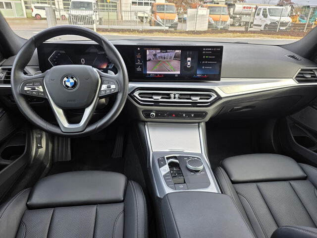 BMW 330 d Sports. ACC Kamera GlasD.Widescreen H/K AHK Bluetooth Navi LED Vollleder Klima PDC el. Fenster Ansicht 12 für Fahrzeugdetailseite