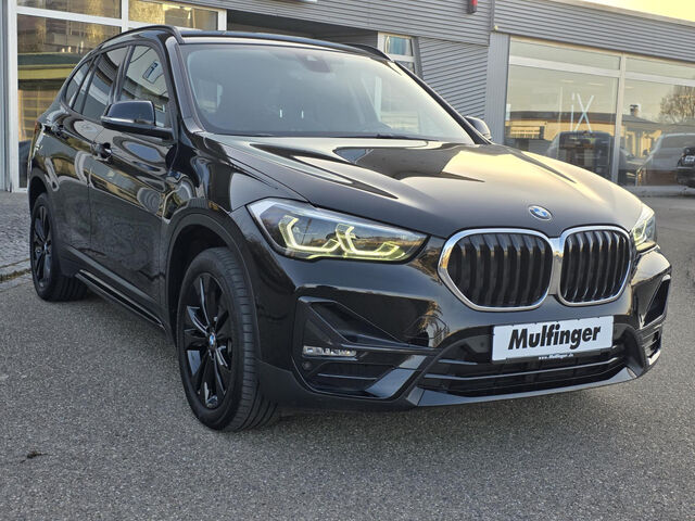 BMW X1 xDrive20d Sports.Ad-LED Kamera Sitzh.AHK 18 Sportpaket Bluetooth Navi Klima PDC el. Fenster Ansicht 4 für Fahrzeugdetailseite