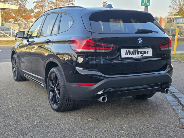 BMW X1 xDrive20d Sports.Ad-LED Kamera Sitzh.AHK 18 Sportpaket Bluetooth Navi Klima PDC el. Fenster Ansicht 7 für Fahrzeugdetailseite